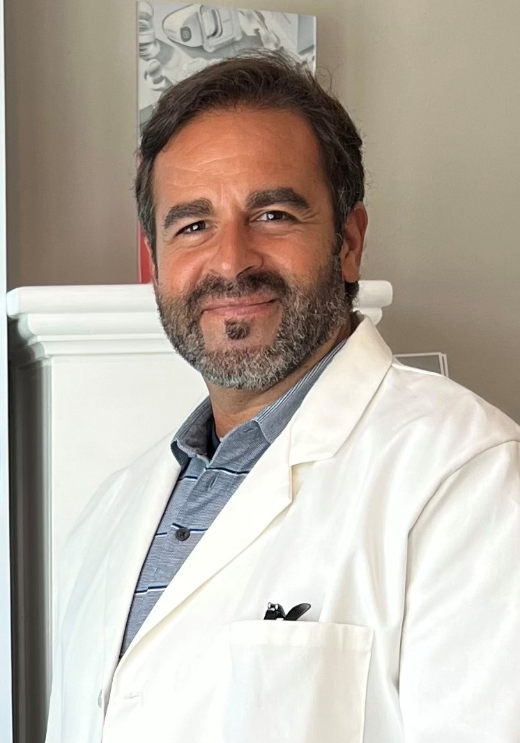 Meet Dr Luis Crespo O A S I S Wellness Center meet-dr-luis-crespo-o-a-s-i-s-wellness-center